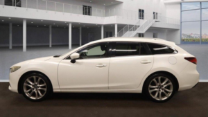 2014 Mazda Mazda6 2.2 Skyactiv-D Sport Nav Tourer Euro 6 (s/s) 5dr in White — image 5