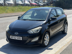 2012 Hyundai I20 1.4 Active in Black — image 6