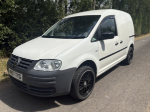 2007 Volkswagen Caddy 1.9 Tdi Pd C20 in White — image 5