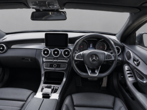 2015 Mercedes-Benz C Class 2.0 C200 Avantguarde Amg Line in Grey — image 2