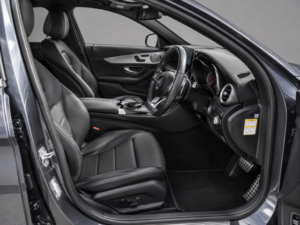 2015 Mercedes-Benz C Class 2.0 C200 Avantguarde Amg Line in Grey — image 3