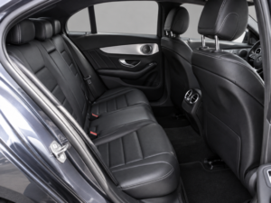 2015 Mercedes-Benz C Class 2.0 C200 Avantguarde Amg Line in Grey — image 4