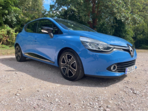 2016 Renault Clio 1.5 Dci Dynamique Nav Euro 6 (s/s) 5dr in Blue — image 2