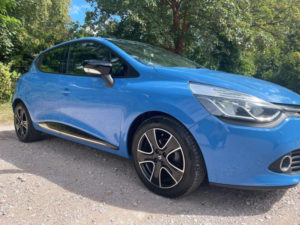 2016 Renault Clio 1.5 Dci Dynamique Nav Euro 6 (s/s) 5dr in Blue — image 4