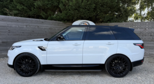 2018 Land Rover Range Rover Sport 3.0 Sd V6 Hse in White — image 3