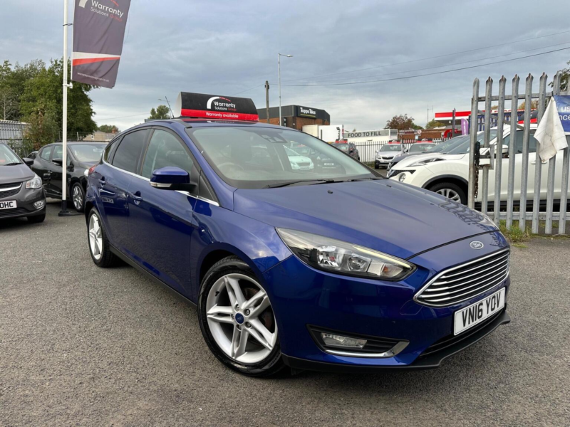 2016 Ford Focus 1.0t Ecoboost Titanium Euro 6 (s/s) 5dr in Blue — image 1
