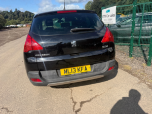 2013 Peugeot 3008 2.0 Hdi Allure SUV 5dr Diesel Auto Euro 5 (163 Ps) in Black — image 4
