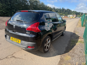 2013 Peugeot 3008 2.0 Hdi Allure SUV 5dr Diesel Auto Euro 5 (163 Ps) in Black — image 5