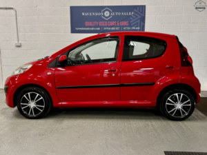 2014 Peugeot 107 1.0 12v Active in Red — image 4