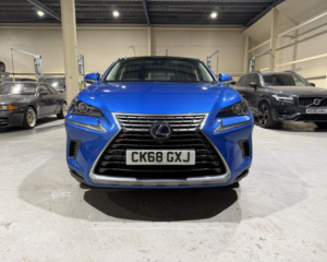 2018 Lexus Nx 2.5 300h Luxury E-CVT 4WD Euro 6 (s/s) 5dr in Blue — image 3