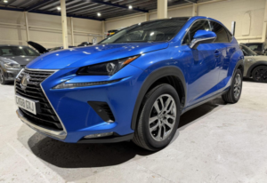 2018 Lexus Nx 2.5 300h Luxury E-CVT 4WD Euro 6 (s/s) 5dr in Blue — image 5