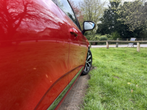 2020 Renault Clio 1.5 Iconic Blue Dci 85 in Red — image 5