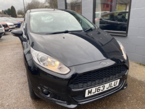 2013 Ford Fiesta 1.0 Zetec in Black — image 5
