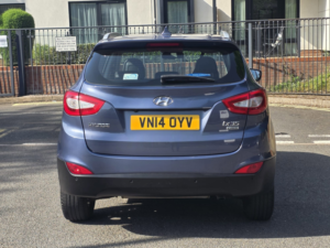 2014 Hyundai Ix35 1.7 Crdi Se SUV 5dr Diesel Manual Euro 5 (s/s) (nav) (115 Ps) in Blue — image 5