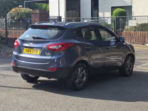 2014 Hyundai Ix35 1.7 Crdi Se SUV 5dr Diesel Manual Euro 5 (s/s) (nav) (115 Ps) in Blue — image 6