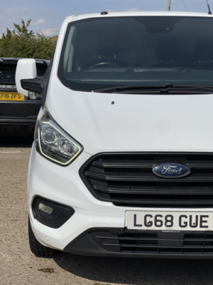 2018 Ford Transit Custom 2.0 280 Ecoblue Trend in White — image 3
