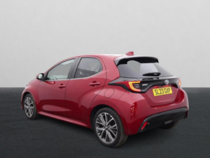 2023 Toyota Yaris 1.5 Vvt-H Excel Hatchback 5dr Petrol Hybrid E-CVT Euro 6 (s/s) (116 Ps) in Red — image 4