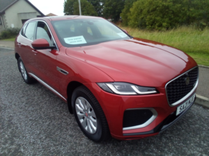 2021 Jaguar F-Pace 2.0 D165 Mhev R-Dynamic S Auto 4WD in Red — image 3