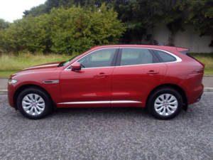 2021 Jaguar F-Pace 2.0 D165 Mhev R-Dynamic S Auto 4WD in Red — image 5