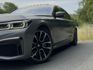 2019 BMW 7 Series 3.0 745le Xdrive M Sport Saloon in Grey — image 2