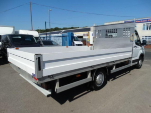 2022 Maxus Deliver 9 2.0 D20 Rwd L3 Lwb Dropside 147bhp Eu6 in White — image 5