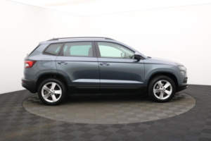 2020 Skoda Karoq 1.5 Tsi Act Se SUV 5dr Petrol DSG Euro 6 (s/s) (150 Ps) in Grey — image 2