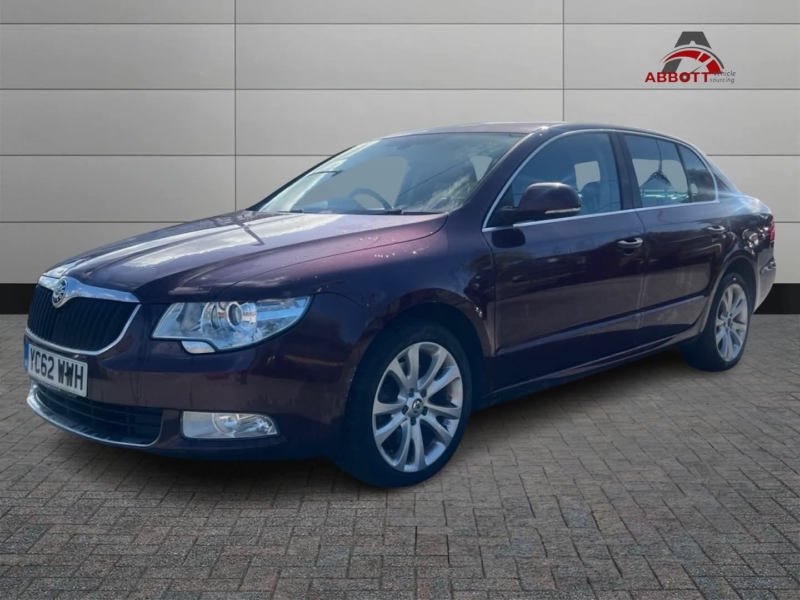 2012 Skoda Superb 2.0 Tdi Se Plus in Red — image 1