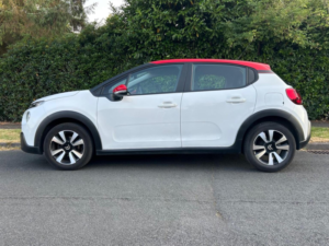 2017 Citroen C3 1.2 Puretech Feel Euro 6 5dr in White — image 2