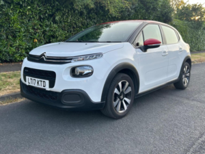 2017 Citroen C3 1.2 Puretech Feel Euro 6 5dr in White — image 5