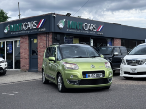 2010 Citroen C3 Picasso 1.6 Hdi Exclusive in Green — image 2