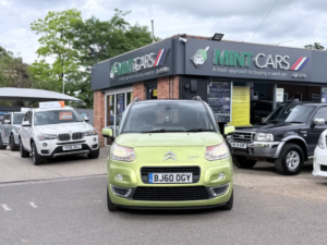 2010 Citroen C3 Picasso 1.6 Hdi Exclusive in Green — image 5