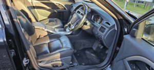 2014 Volvo Xc70 2.4 D5 Se Lux Automatic 4x4 in Black — image 3