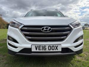2016 Hyundai Tucson 2.0 Crdi Blue Drive Premium Se Euro 6 (s/s) 5dr in White — image 5
