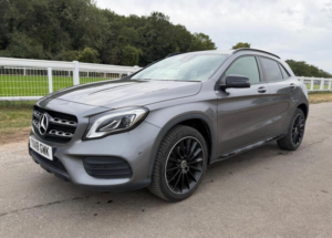 2018 Mercedes-Benz Gla 2.1 Gla220d Amg Line (premium) 7g-Dct 4matic Euro 6 (s/s) 5dr in Grey — image 5