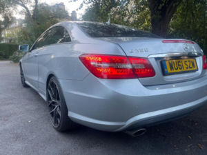2011 Mercedes-Benz E Class 2.1 E250 Cdi Blueefficiency Sport G-Tronic+ Euro 5 (s/s) 2dr in Silver — image 4