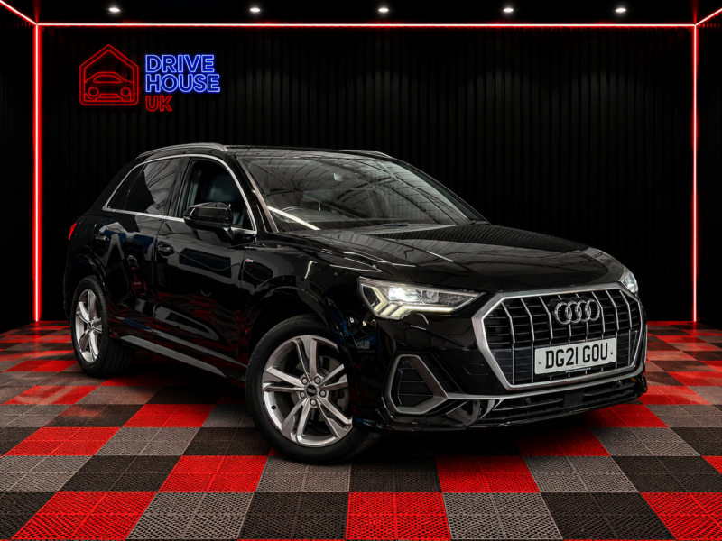 2021 Audi Q3 1.5 Tfsi Cod 35 S Line in Black — image 1