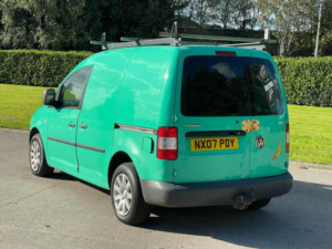 2007 Volkswagen Caddy 1.9 Tdi Pd C20 L1 H1 4dr in Green — image 5