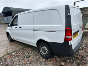 2016 Mercedes-Benz Vito 1.6 111 Cdi in White — image 2