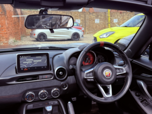 2017 Abarth 124 Spider 1.4 Abarth 124 Spider 1.4 Turbo Multiair 170hp Manual in Blue — image 2