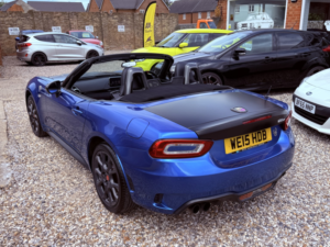 2017 Abarth 124 Spider 1.4 Abarth 124 Spider 1.4 Turbo Multiair 170hp Manual in Blue — image 4