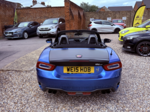 2017 Abarth 124 Spider 1.4 Abarth 124 Spider 1.4 Turbo Multiair 170hp Manual in Blue — image 5