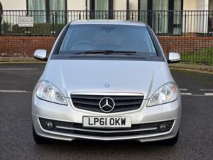 2012 Mercedes-Benz A Class 1.5 A160 Blueefficiency Classic Se 5dr in Silver — image 2