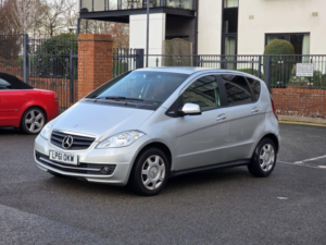 2012 Mercedes-Benz A Class 1.5 A160 Blueefficiency Classic Se 5dr in Silver — image 3