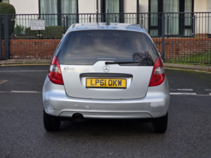 2012 Mercedes-Benz A Class 1.5 A160 Blueefficiency Classic Se 5dr in Silver — image 5