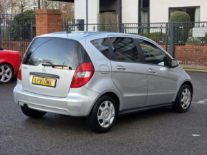 2012 Mercedes-Benz A Class 1.5 A160 Blueefficiency Classic Se 5dr in Silver — image 6
