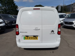 2023 Citroen Berlingo E- Driver Edition M in White — image 6
