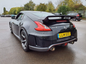 2014 Nissan 370 Z 3.7 V6 Nismo in Black — image 6