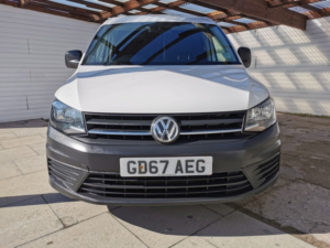 2017 Volkswagen Caddy 2.0 Tdi C20 Bluemotion Tech Startline in White — image 2