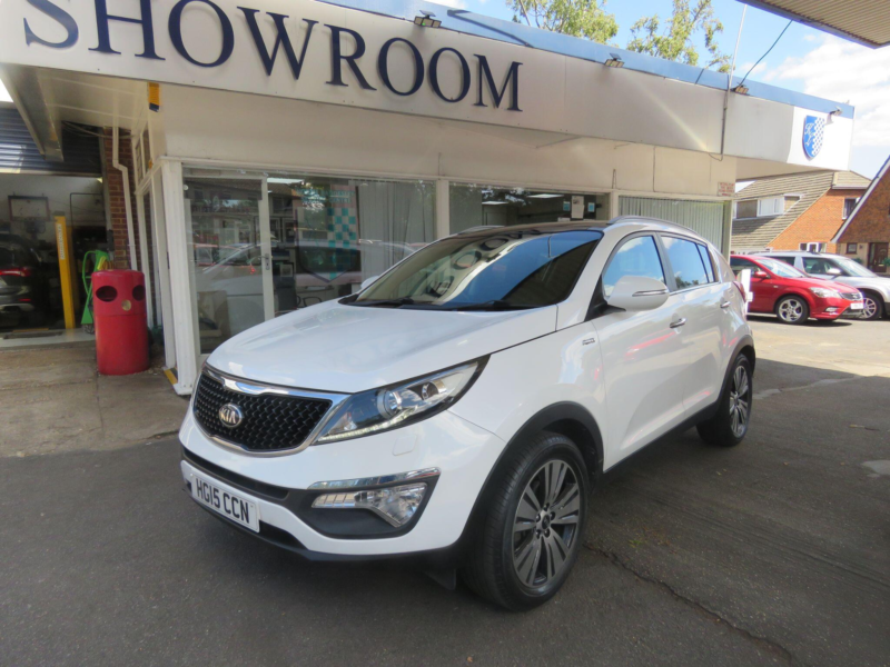 2015 Kia Sportage 2.0 Crdi Kx-3 Auto AWD Euro 5 5dr in White — image 1