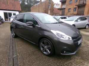 2019 Peugeot 208 1.2 Puretech Gpf Gt Line in Grey — image 2